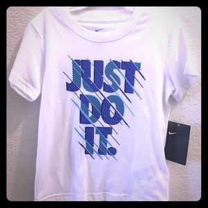 New Nike T-shirt